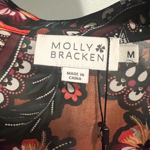 Molly Bracken NWT Colorful Floral Paisley Print Peplum Blouse Size M - Picture 3 of 6